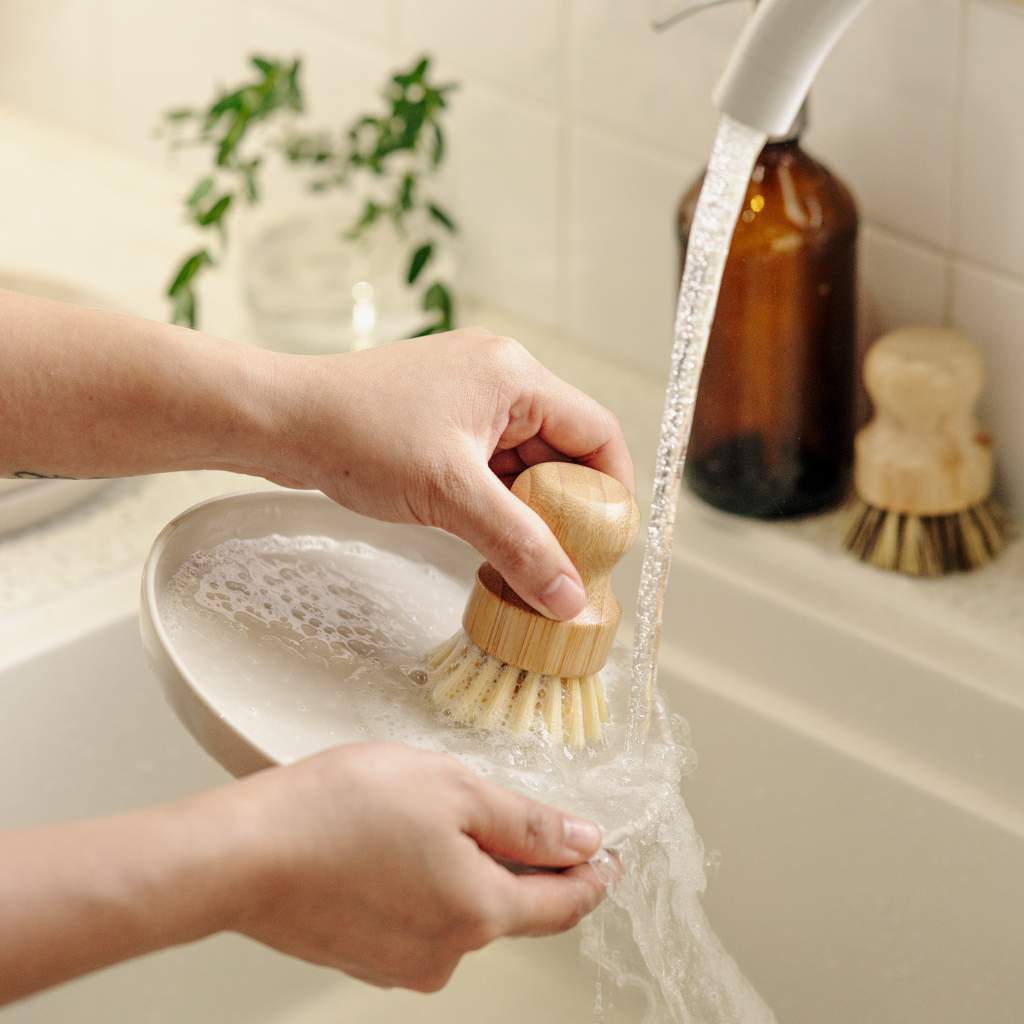 Bamboo Dish Brushes set of 2 washing up scrubbing brushes